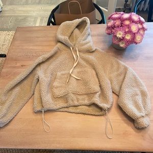 Oak and a fort Sherpa cozy cropped hoodies size xs/s